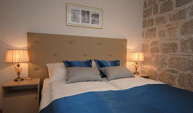 Lanterna Rooms