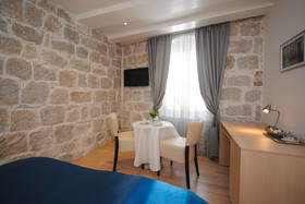 Lanterna Rooms