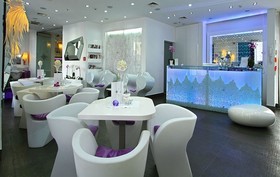 Luxe Boutique Hotel