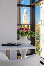 Luxe Boutique Hotel