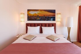 Luxe Boutique Hotel