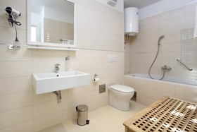 Luxury Apartments Leone