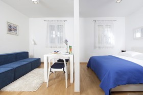 Luxury Apartments Leone