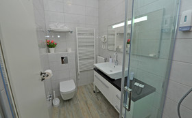 Luxury Rooms Nirvana