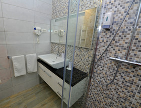 Luxury Rooms Nirvana
