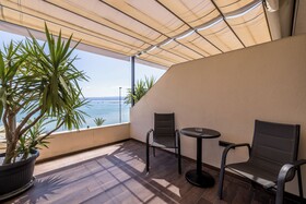 Luxury Rooms Seven