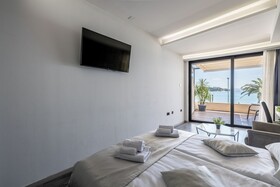 Luxury Rooms Seven