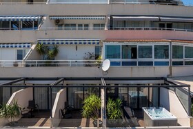 Luxury Rooms Seven
