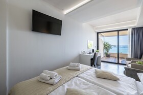 Luxury Rooms Seven