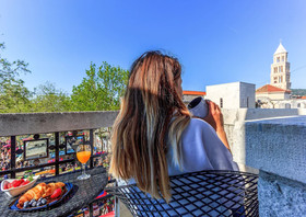 Palace Porta Argentea Luxury Apartment