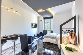 Palace Porta Argentea Luxury Apartment