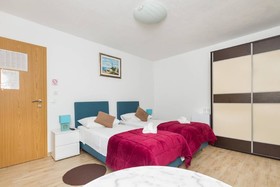 Peruzovic Rooms & Apartments