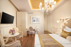 Piazza Heritage Hotel