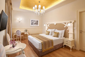 Piazza Heritage Hotel