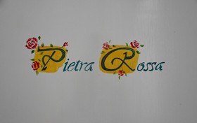 Pietra Rossa Luxury Rooms