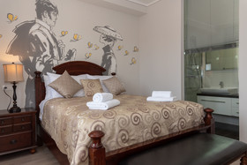Palace Queen Mary Luxury Rooms