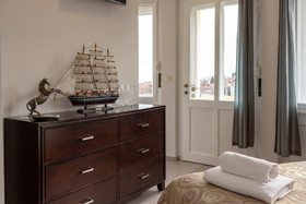 Palace Queen Mary Luxury Rooms