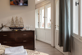 Palace Queen Mary Luxury Rooms