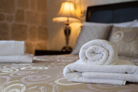 Palace Queen Mary Luxury Rooms