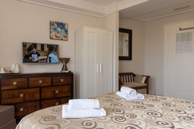 Palace Queen Mary Luxury Rooms