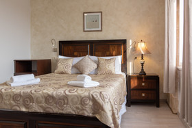 Palace Queen Mary Luxury Rooms