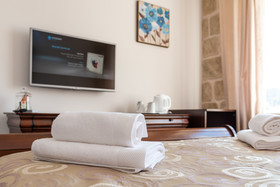 Palace Queen Mary Luxury Rooms