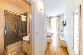 Riva City Rooms