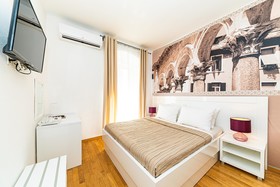 Riva City Rooms