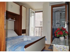 Rooms Ana