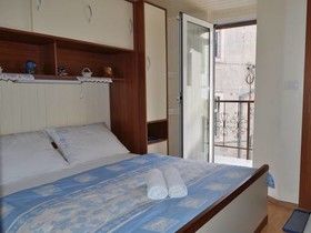 Rooms Ana