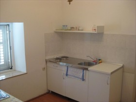 Madonna Suites