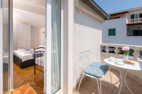 Royal Luxury Apartments
