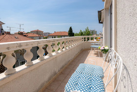 Royal Luxury Apartments