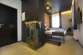 Split Industrial Design Rooms