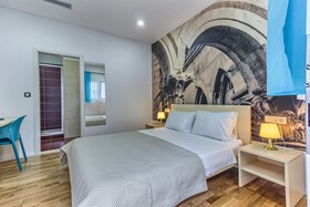 Split City Rooms