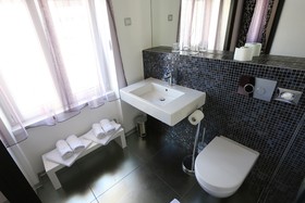 Starlight Luxury Rooms