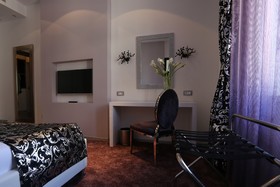 Starlight Luxury Rooms