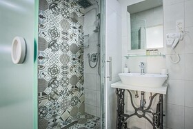 Theatre Luxury Rooms