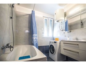 Toni Luxury Apartments