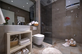 Via Porto Rooms