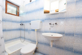 Apartment and Rooms Mila