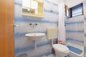 Apartment and Rooms Mila