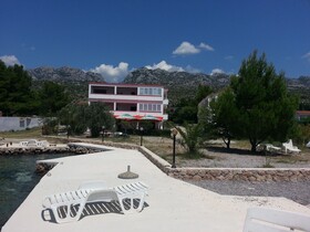 Apartments And Rooms Marko