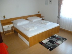 Apartments Zaterini