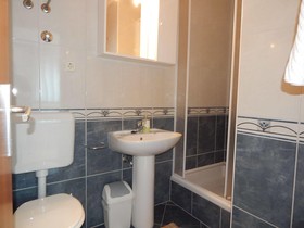 Rooms and Apartments Porat