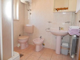 Rooms and Apartments Porat