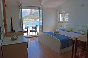 Rooms and Apartments Porat