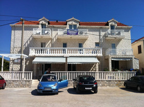 Villa Menalo