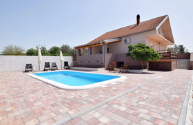 House Gabriela