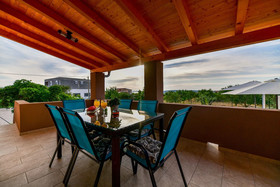 House Gabriela